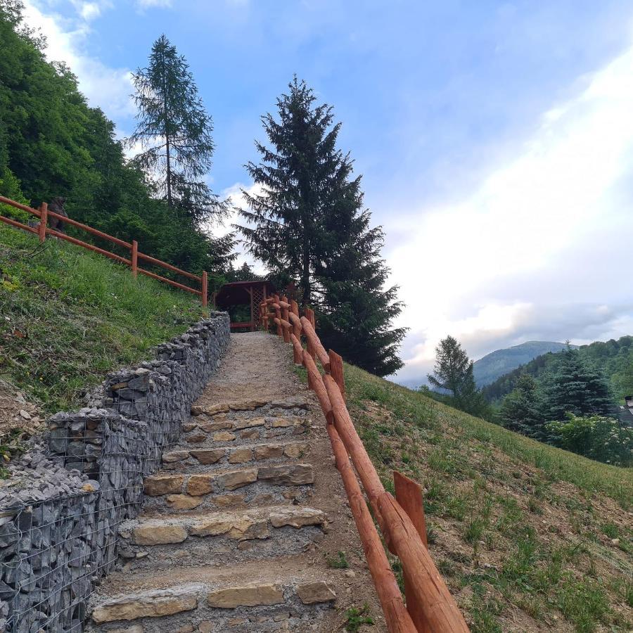 Penzion Duhovy Pstruh Bystrá Exterior foto