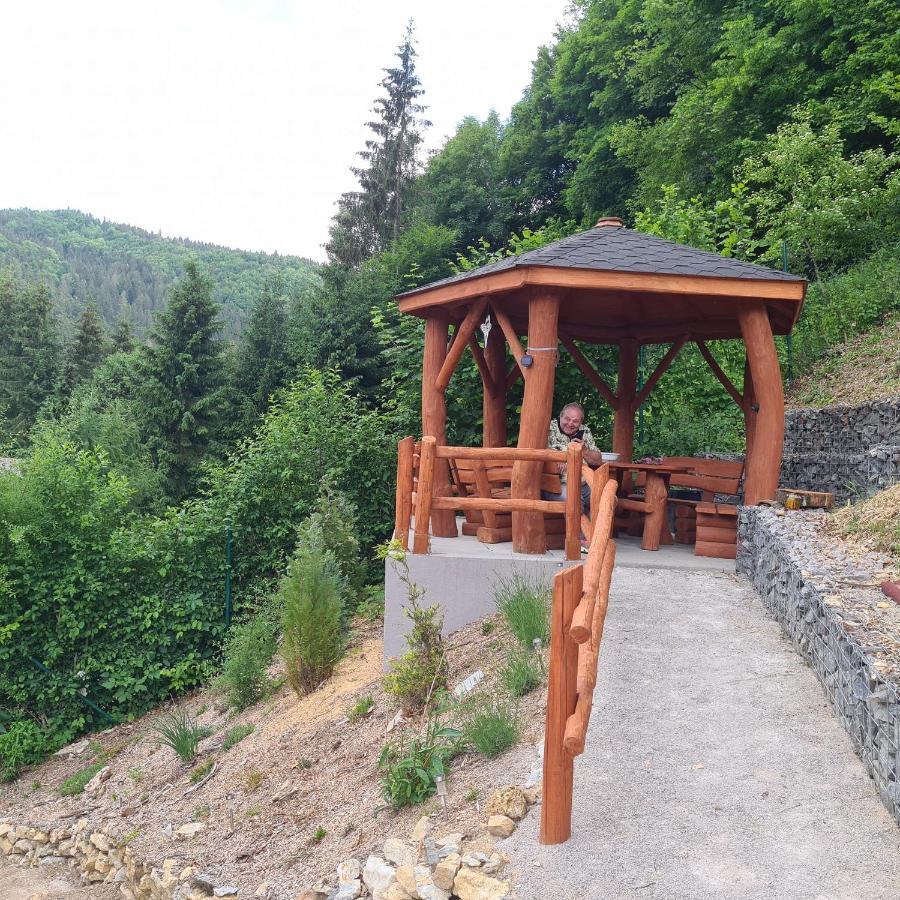 Penzion Duhovy Pstruh Bystrá Exterior foto
